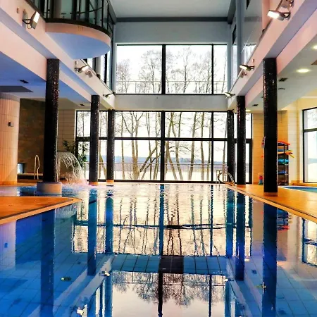 Pirat & Spa-hotel Z Basenem 2* Olštýn