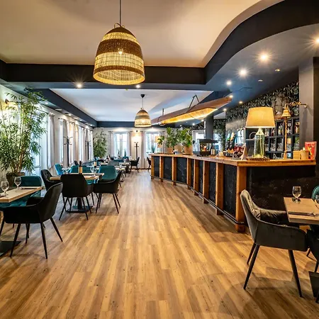 Отель Ukiel Wellness & Ольштын