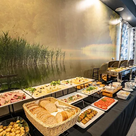 Hotel Pirat & Spa-hotel Z Basenem