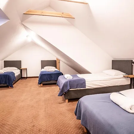 Pirat & Spa-hotel Z Basenem 2*