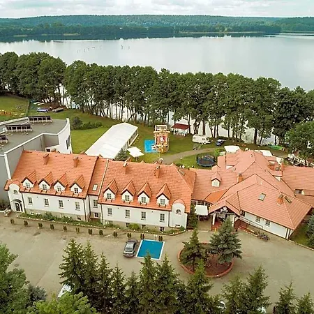 Hotel Ukiel Wellness & 3*