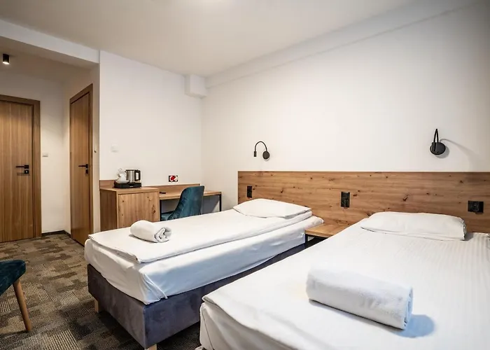 Hotel Ukiel Wellness & 3*