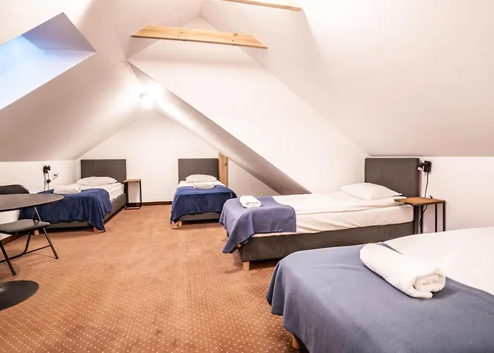 Ukiel Wellness & 3*